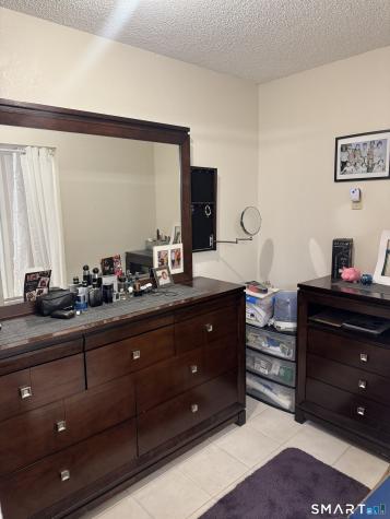 31 High Street East Hartford CT 06118