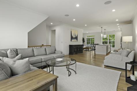 101 Brentwood Circle Danbury CT 06810