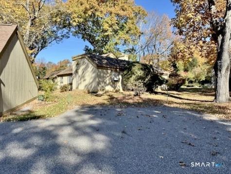 809 Heritage Village Southbury CT 06488