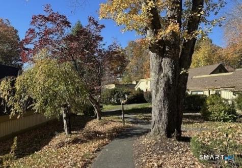 809 Heritage Village Southbury CT 06488