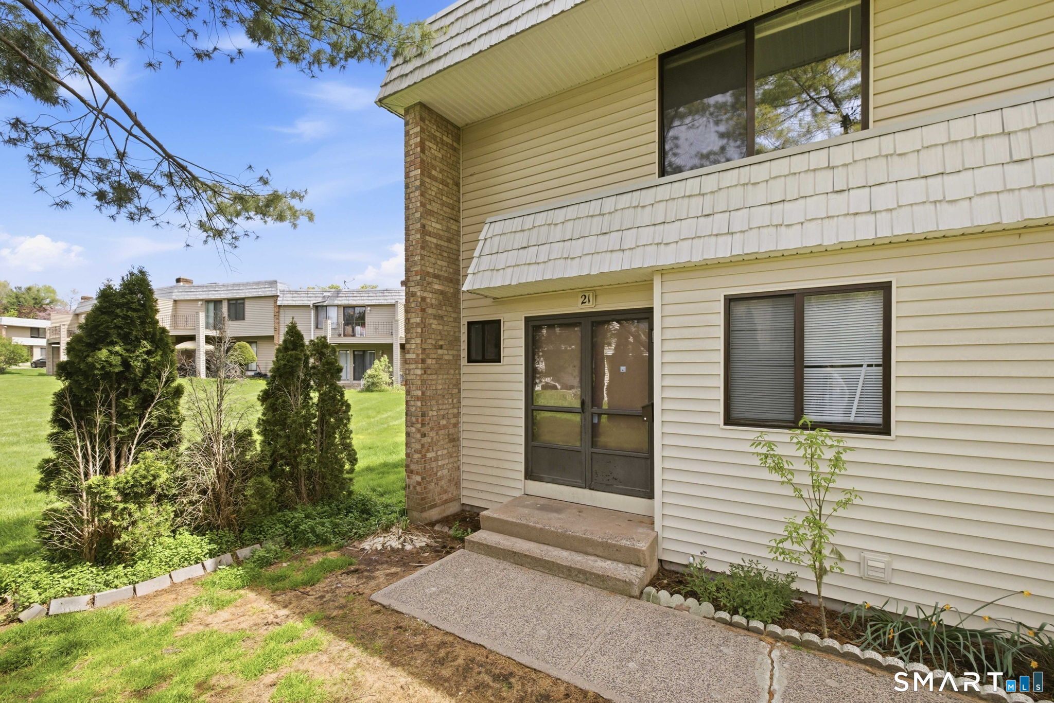 21 Mountain Laurel Court Cromwell CT 06416