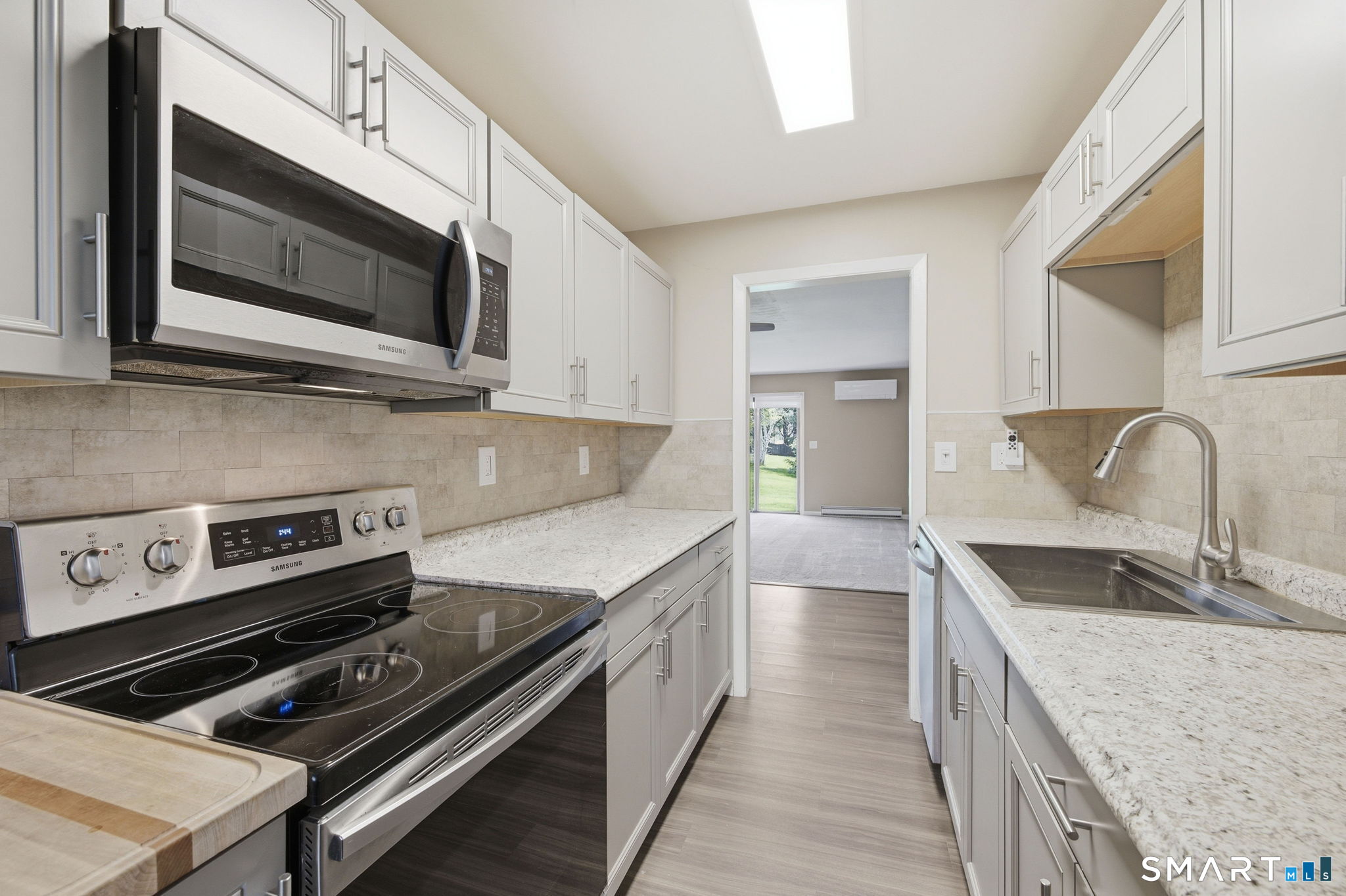 21 Mountain Laurel Court Cromwell CT 06416