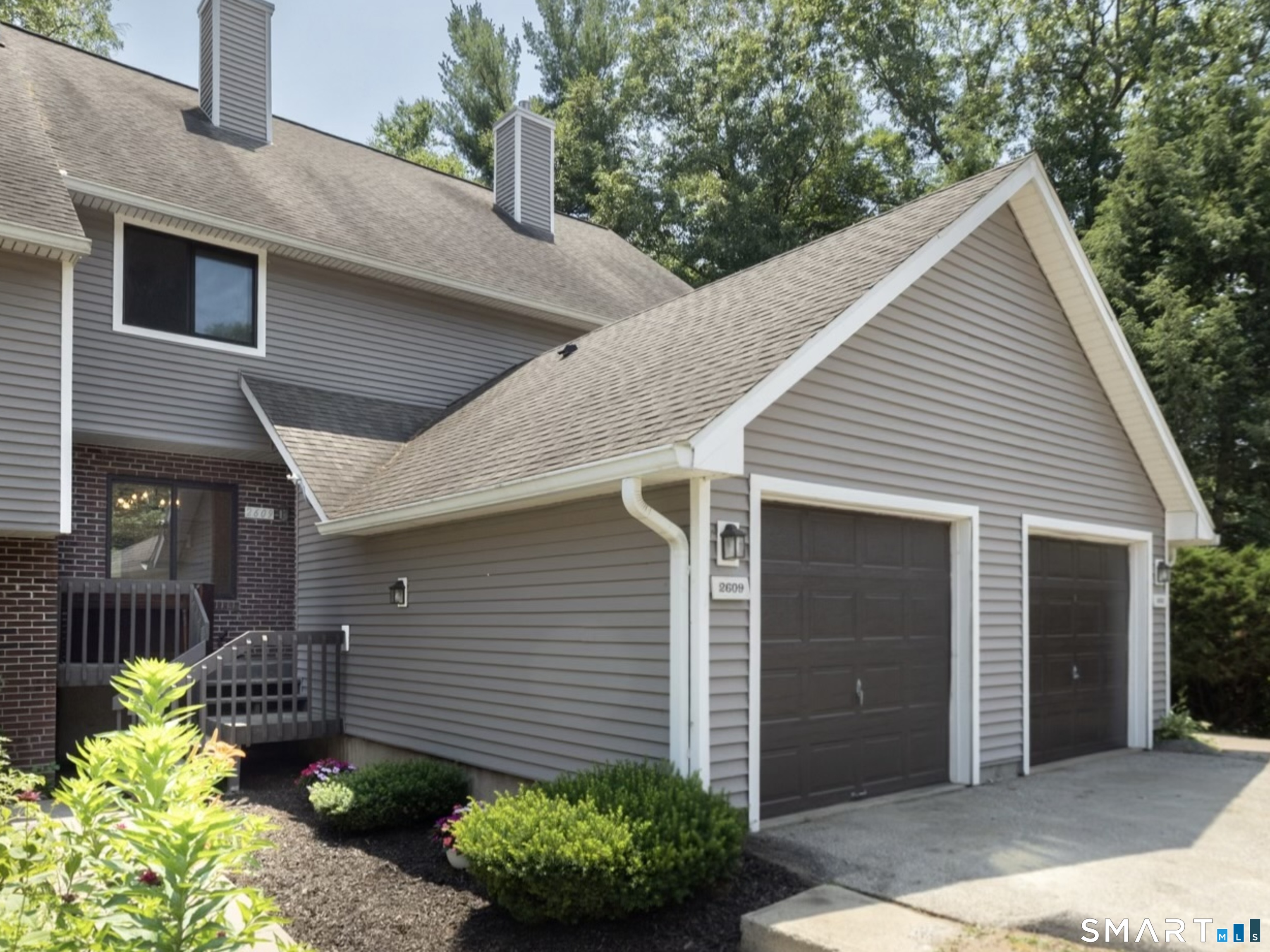 2609 Mill Pond Drive South Windsor CT 06074
