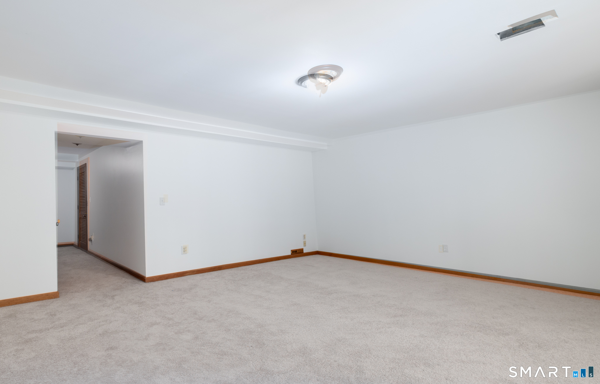 2609 Mill Pond Drive South Windsor CT 06074