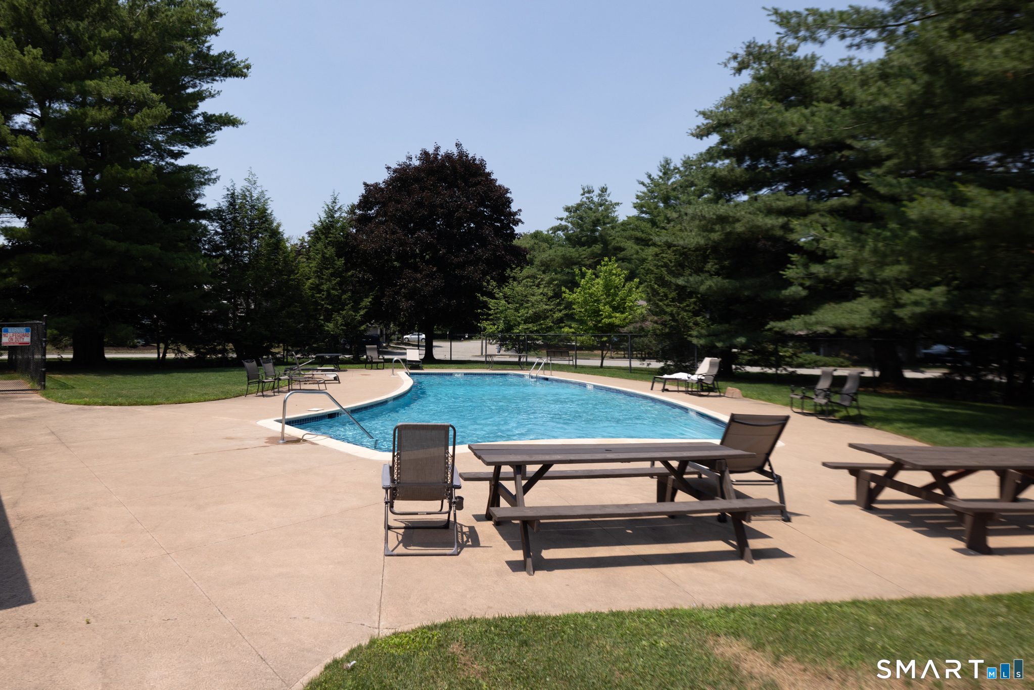 2609 Mill Pond Drive South Windsor CT 06074