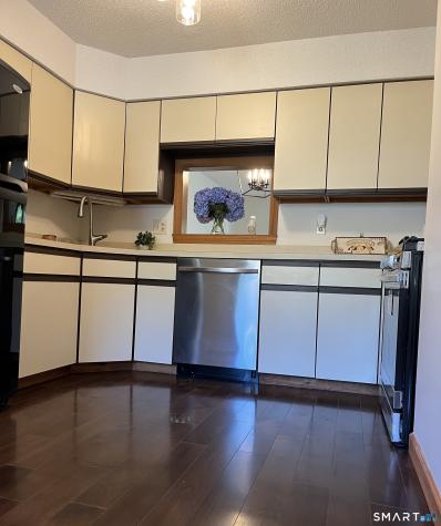 2609 Mill Pond Drive South Windsor CT 06074
