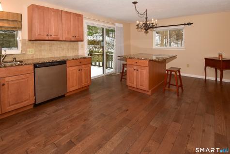 49 Cliffside Drive Manchester CT 06042