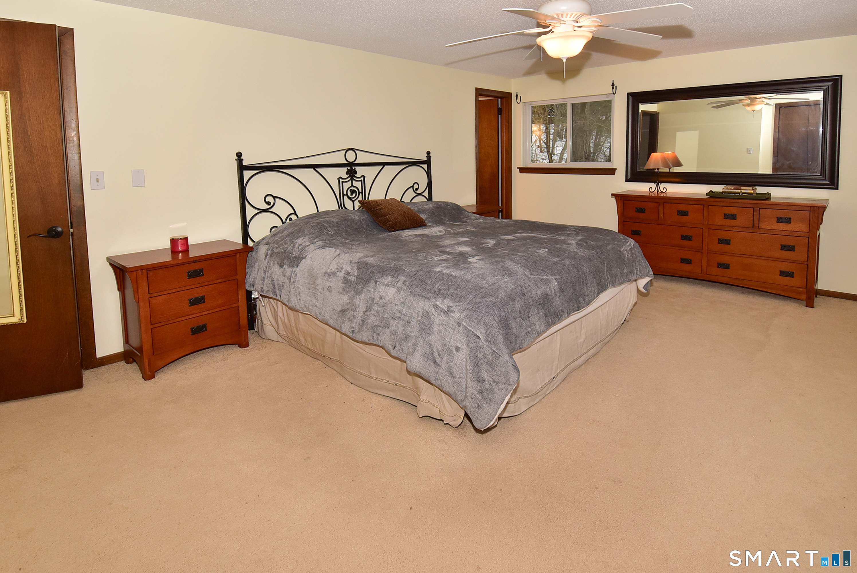 49 Cliffside Drive Manchester CT 06042