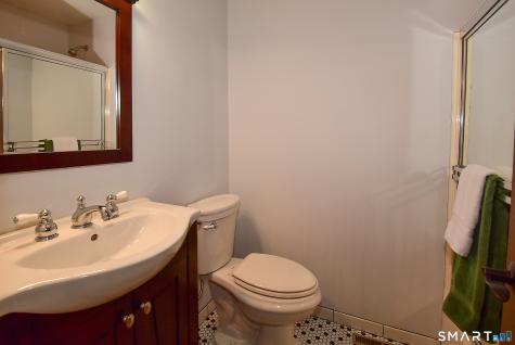 49 Cliffside Drive Manchester CT 06042