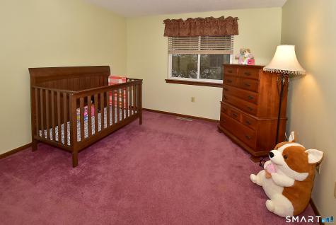 49 Cliffside Drive Manchester CT 06042