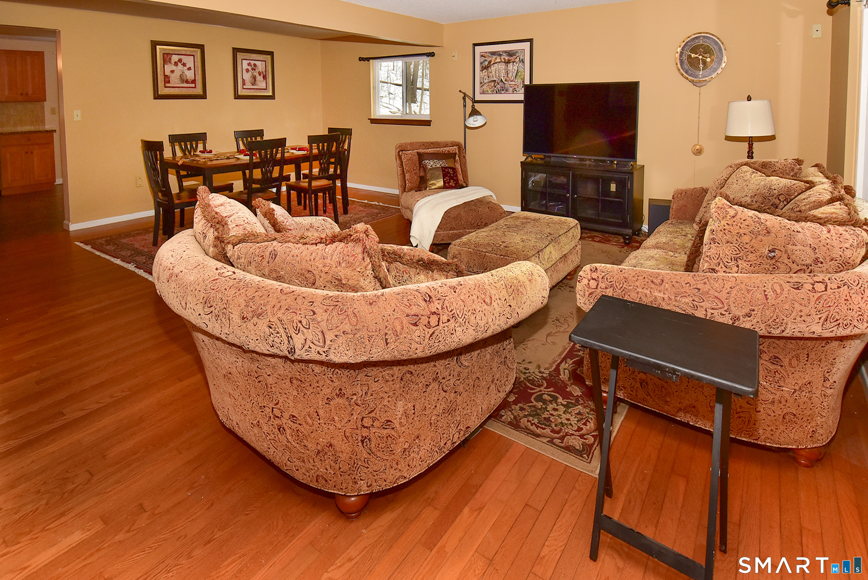 49 Cliffside Drive Manchester CT 06042