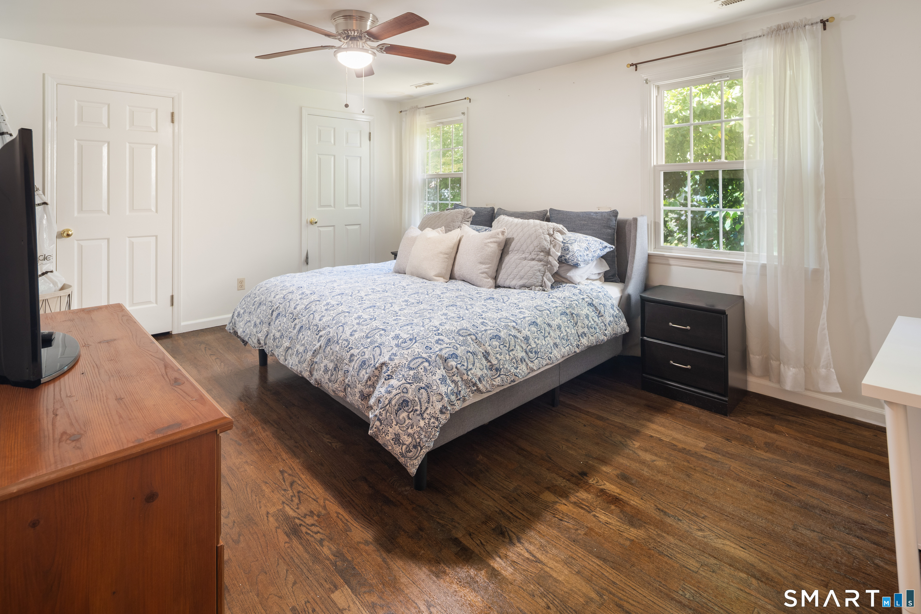 78 Hoyt Street New Canaan CT 06840