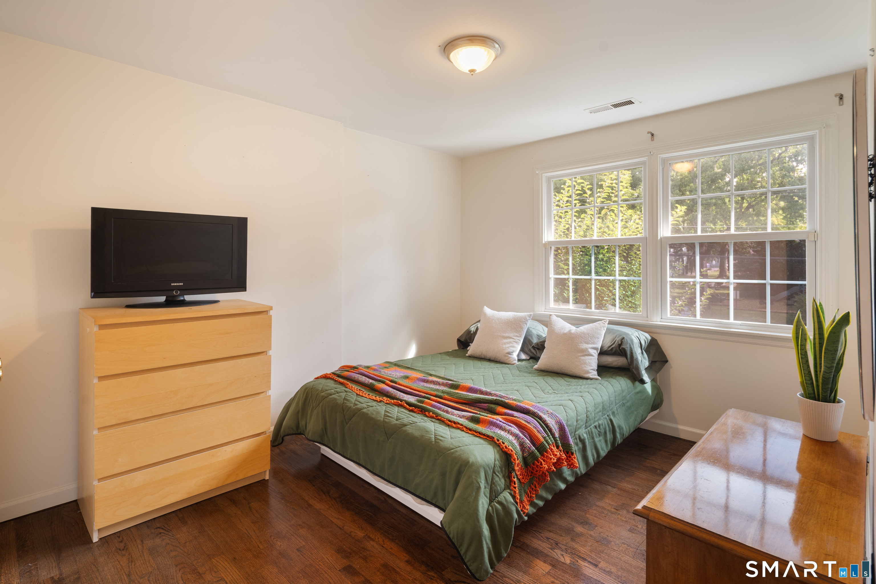78 Hoyt Street New Canaan CT 06840
