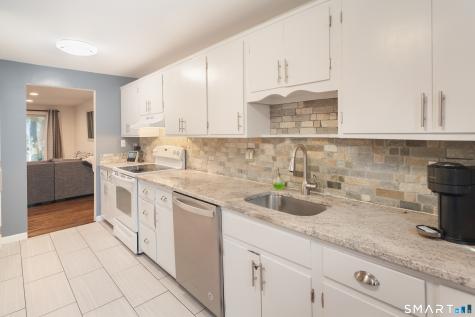 78 Hoyt Street New Canaan CT 06840