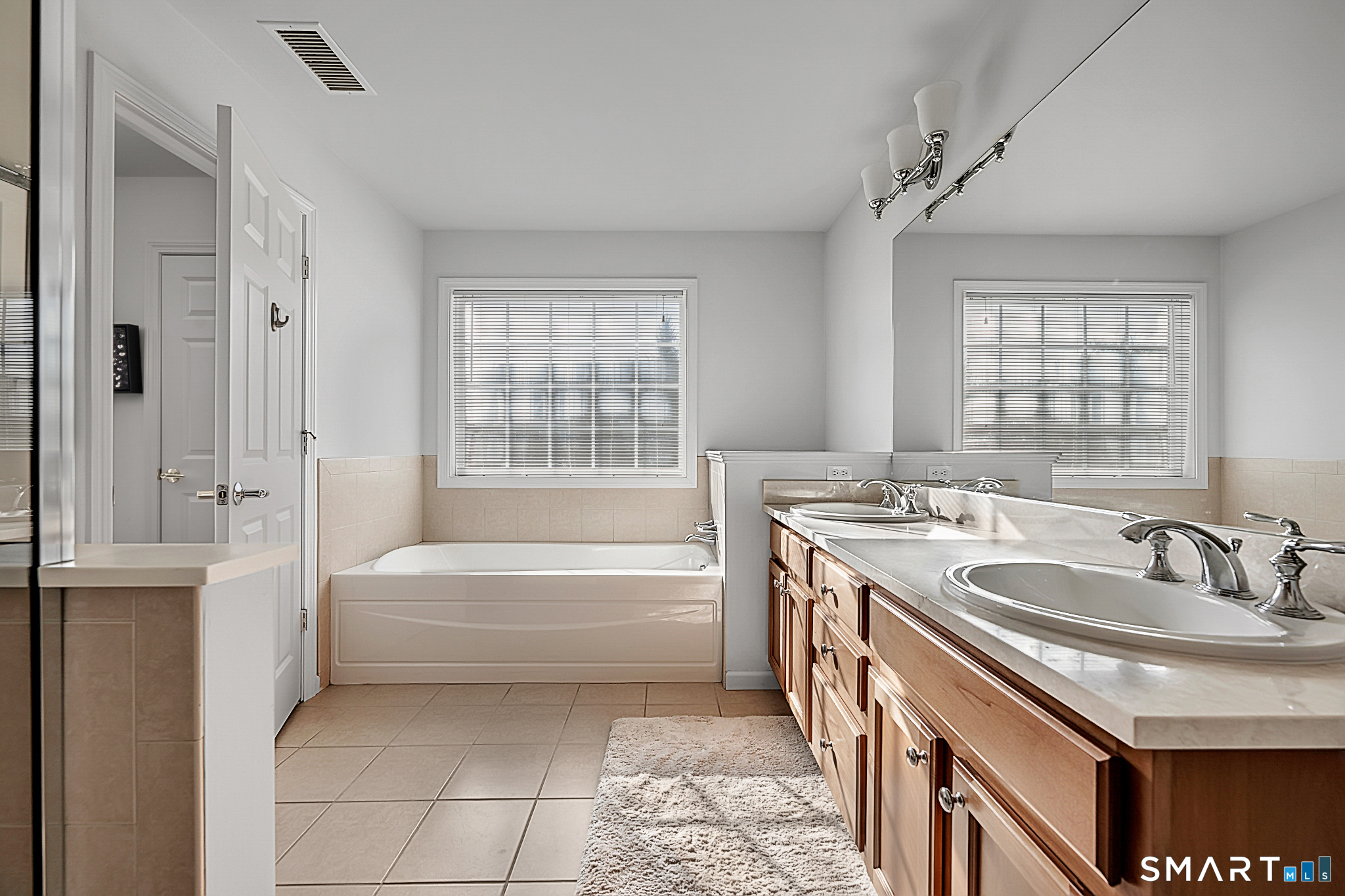 23 Park Place Circle West Hartford CT 06110