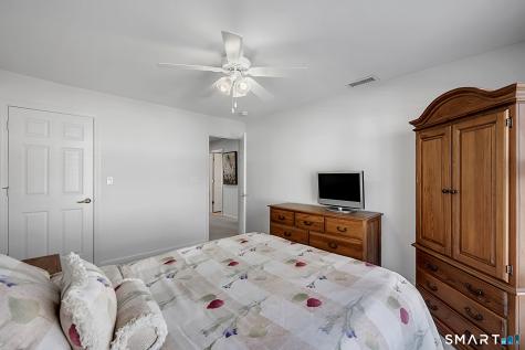 23 Park Place Circle West Hartford CT 06110