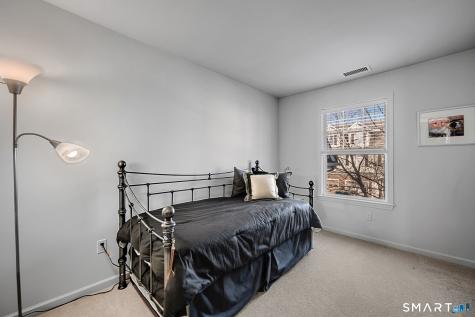 23 Park Place Circle West Hartford CT 06110