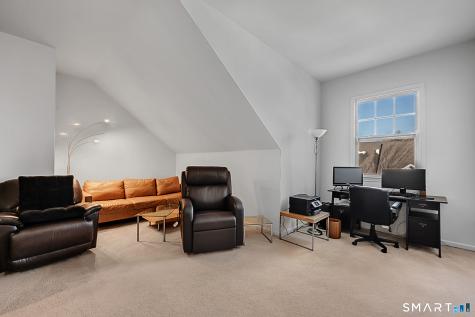 23 Park Place Circle West Hartford CT 06110
