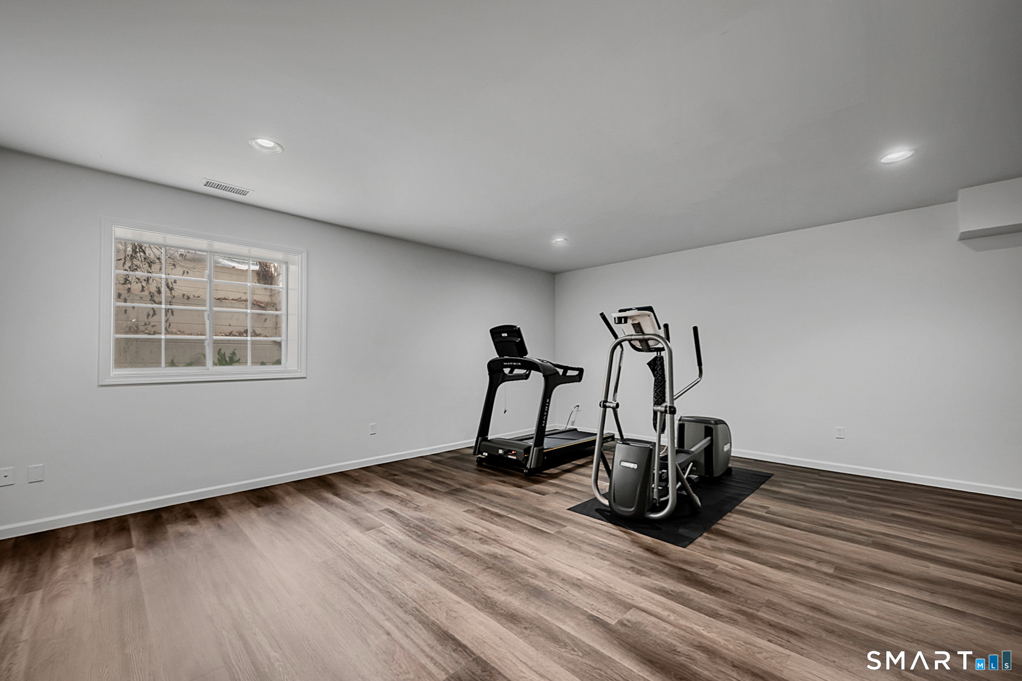 23 Park Place Circle West Hartford CT 06110