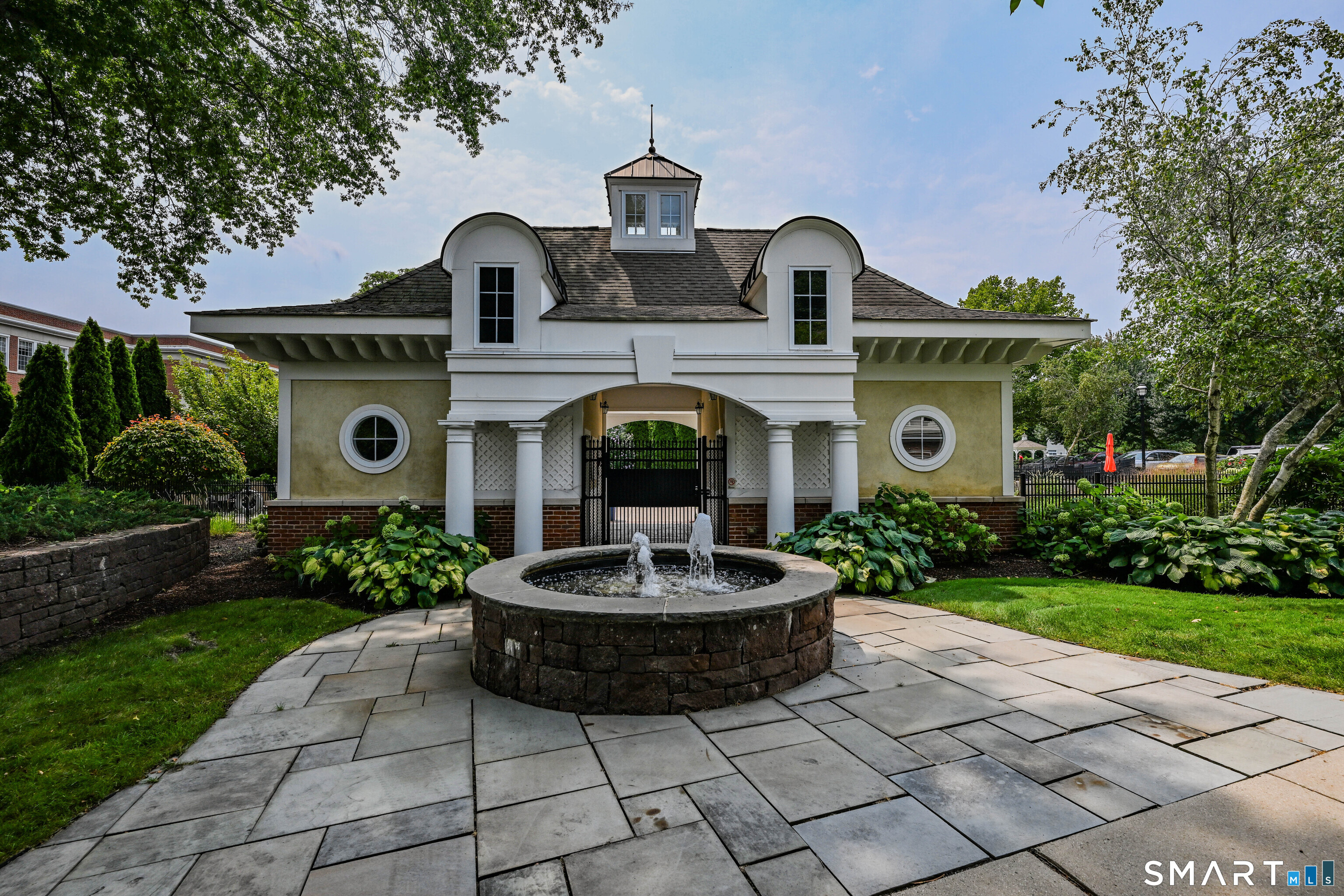 23 Park Place Circle West Hartford CT 06110
