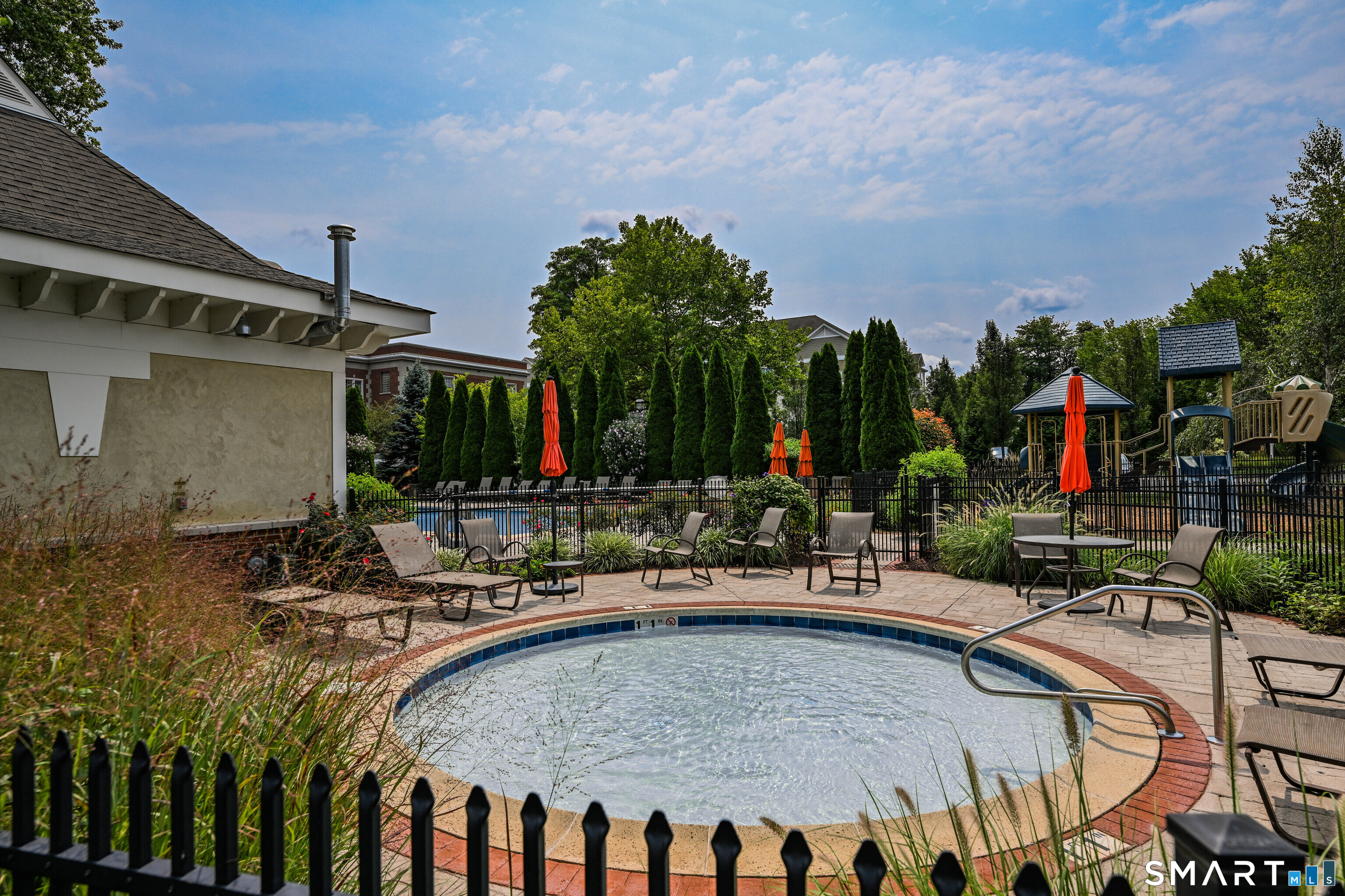 23 Park Place Circle West Hartford CT 06110