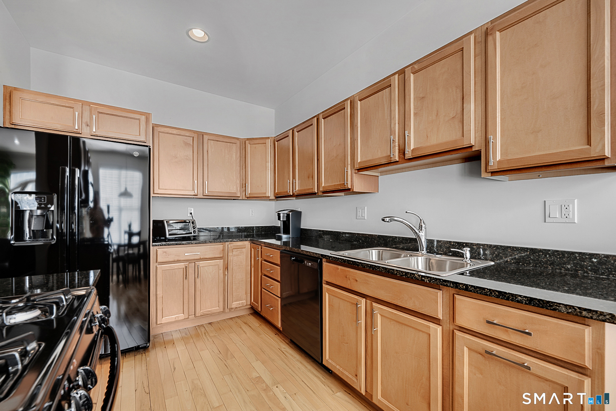 23 Park Place Circle West Hartford CT 06110