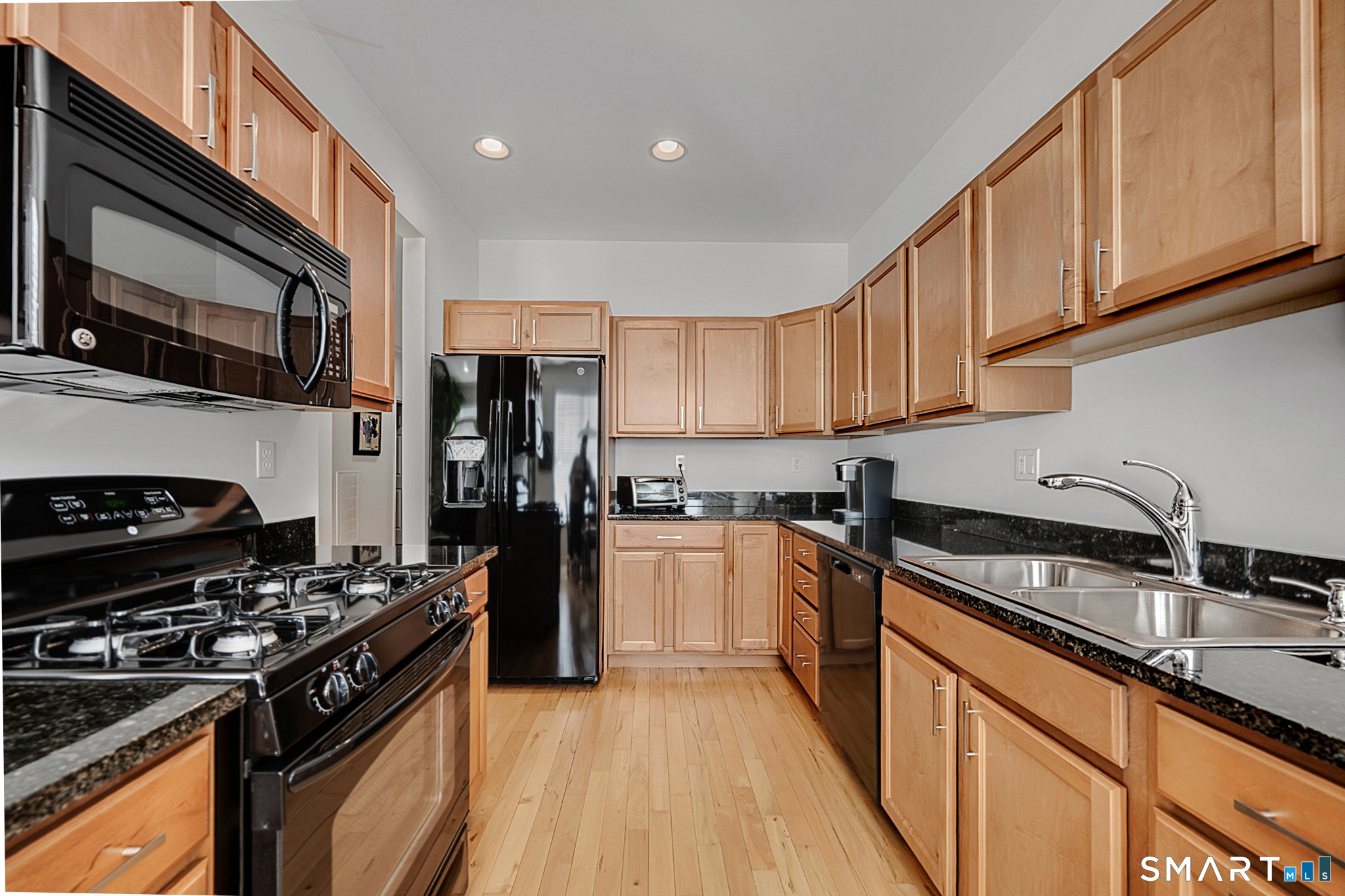 23 Park Place Circle West Hartford CT 06110