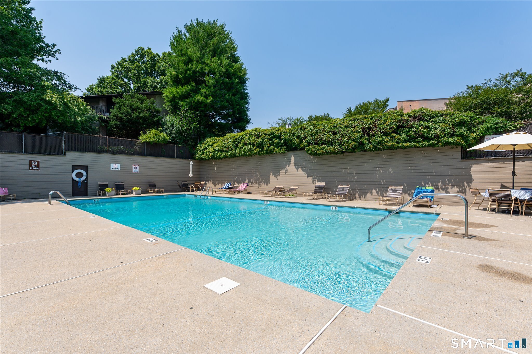 247 Hamilton Avenue Stamford CT 06902