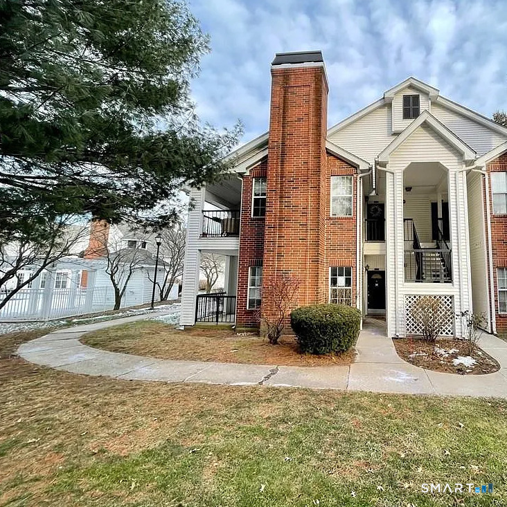31 High Street East Hartford CT 06118
