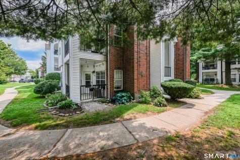 31 High Street East Hartford CT 06118