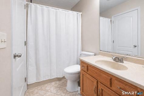 53 Glen Ridge Court New Milford CT 06776