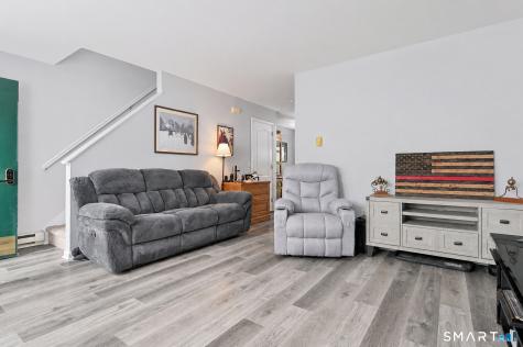 53 Glen Ridge Court New Milford CT 06776