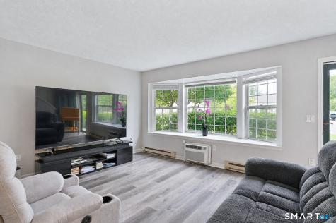 53 Glen Ridge Court New Milford CT 06776