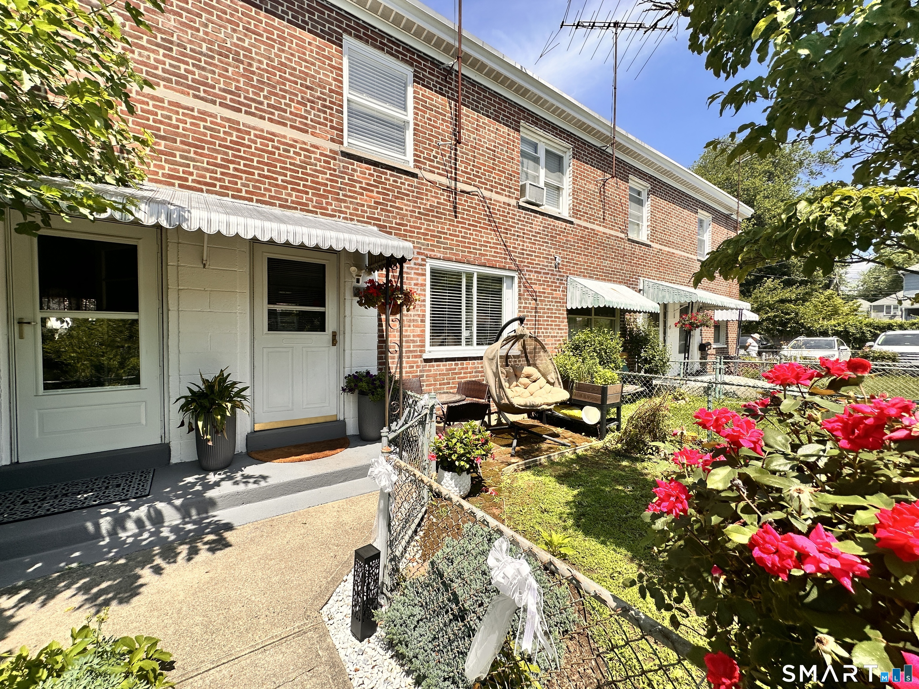 317 Court D, B-46 Court Bridgeport CT 06610