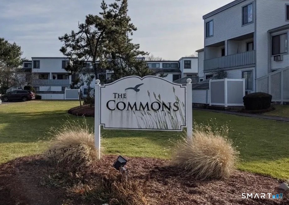 15 Hamre Lane Branford CT 06405