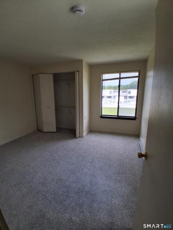 15 Hamre Lane Branford CT 06405