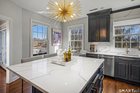 71 Aberdeen Way Fairfield CT 06890