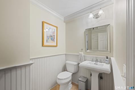 71 Aberdeen Way Fairfield CT 06890