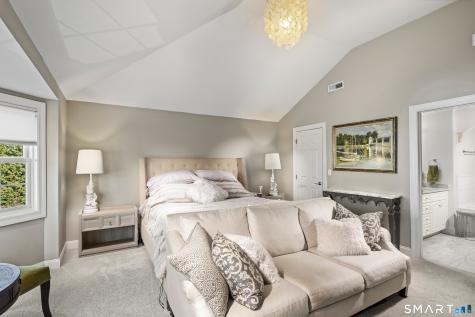 71 Aberdeen Way Fairfield CT 06890