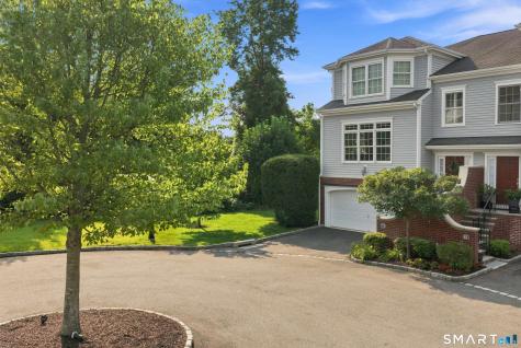 71 Aberdeen Way Fairfield CT 06890