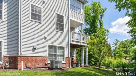71 Aberdeen Way Fairfield CT 06890