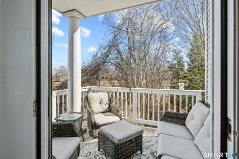 71 Aberdeen Way Fairfield CT 06890