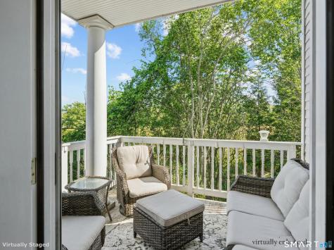 71 Aberdeen Way Fairfield CT 06890