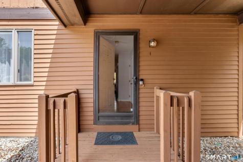 105 Maple Avenue Vernon CT 06066
