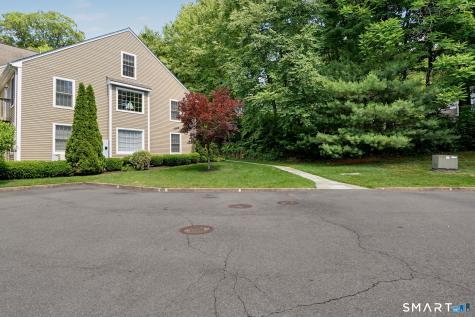 56 Portland Avenue Redding CT 06896