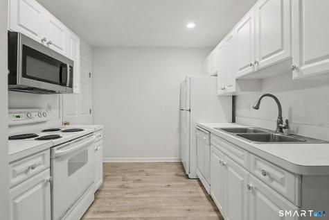 56 Portland Avenue Redding CT 06896