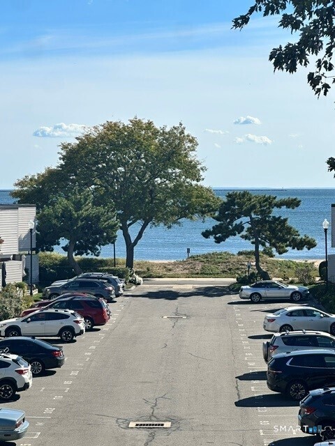 279 West Walk West Haven CT 06516