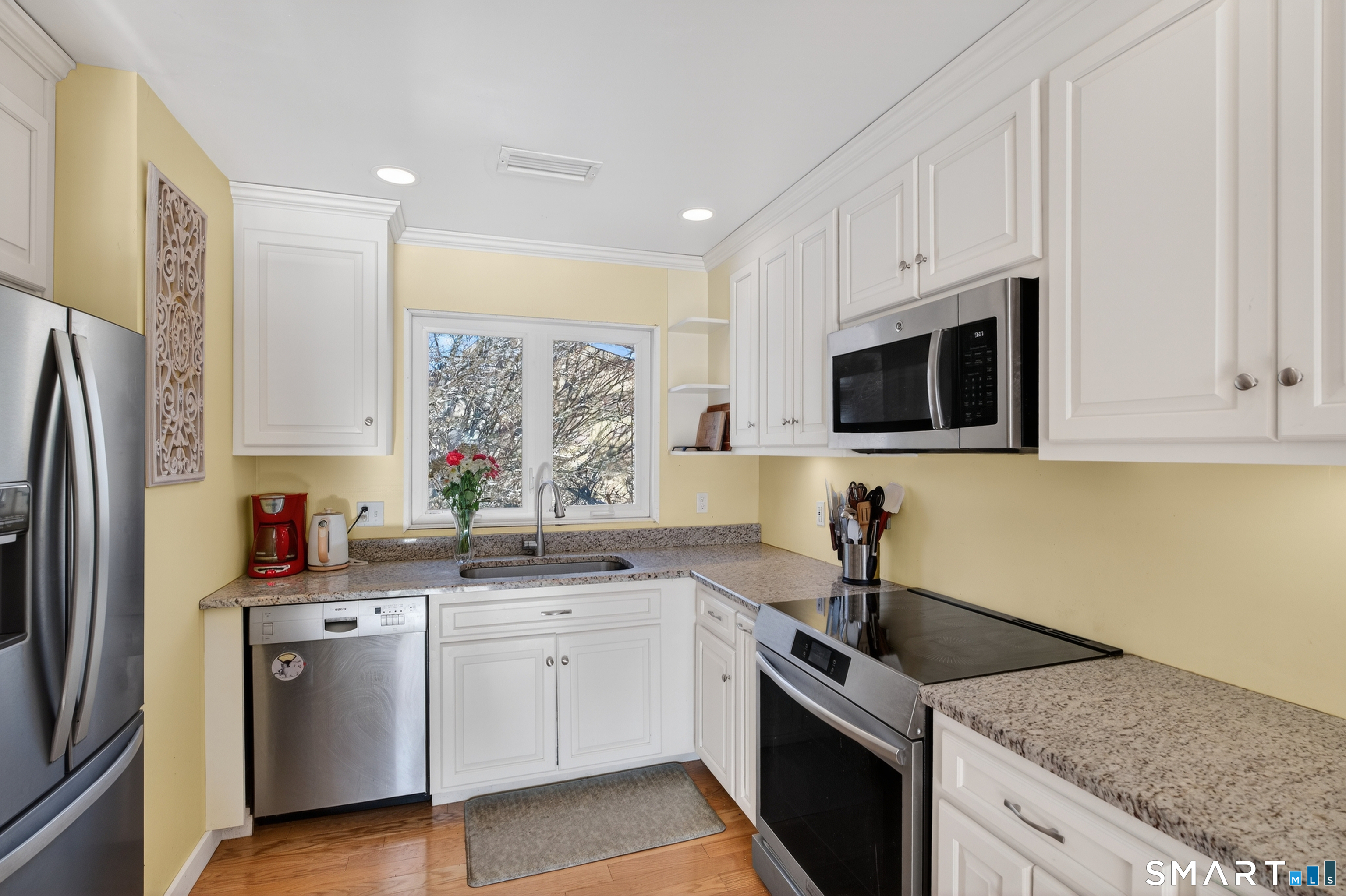 10 Pilgrim Harbor Wallingford CT 06492