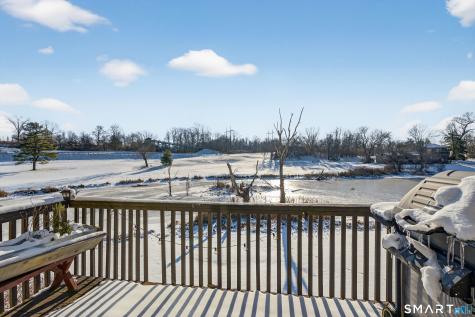 10 Pilgrim Harbor Wallingford CT 06492