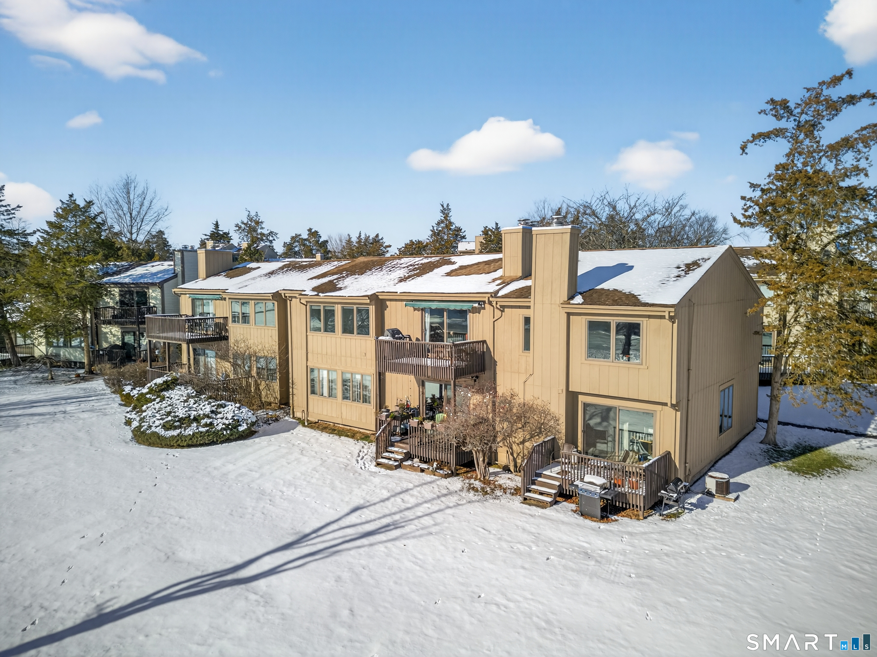 10 Pilgrim Harbor Wallingford CT 06492